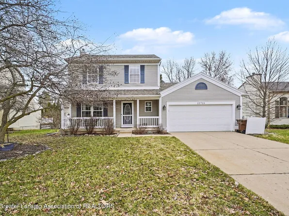 12719 Houghton Dr, Dewitt, MI 48820