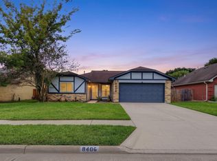 8406 Woodland Willows Dr, Houston, TX 77083