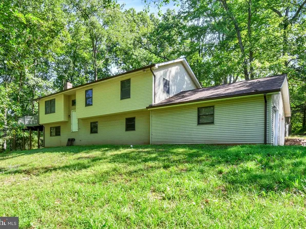 2765 E Mayberry Rd, Taneytown, MD 21787