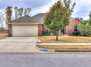 9612 SW 18th St, Oklahoma City, OK 73128