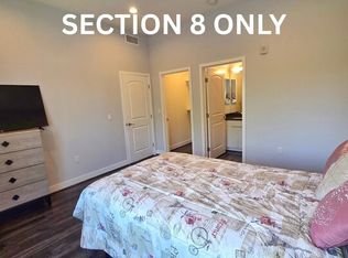 2651 S Hobart Blvd APT 6, Los Angeles, CA 90018