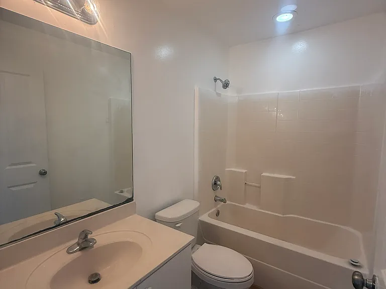 2249 SE Friendship St — Photo 11