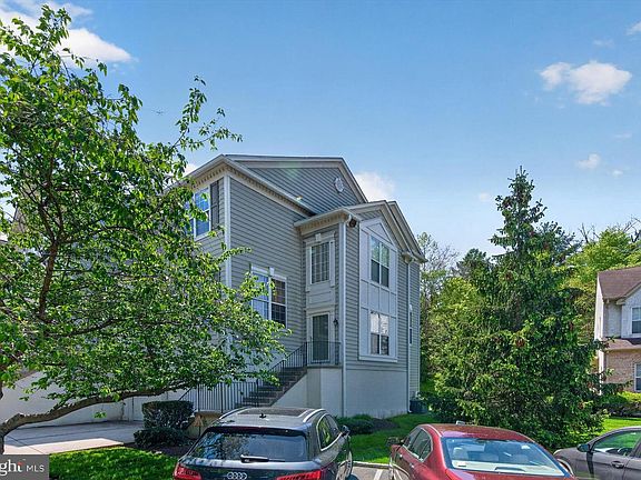 4th image of 7 Cherry Ct