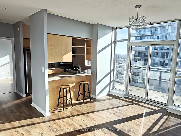 215 Queen St E #2307 — Photo 2