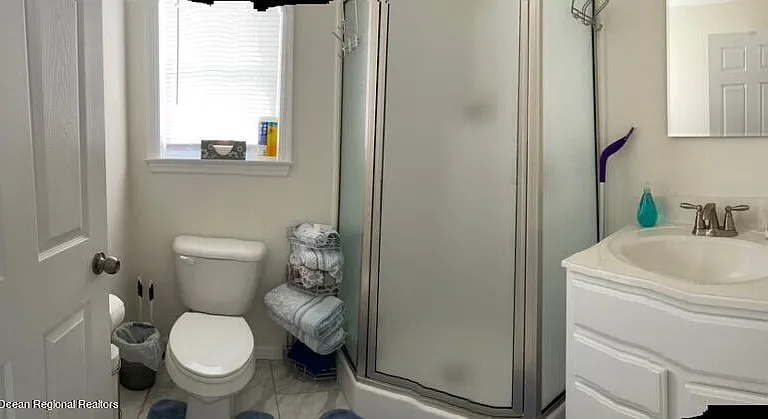 121 W Tide Way — Photo 11