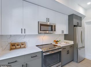 2209 M St NE #3, Washington, DC 20002