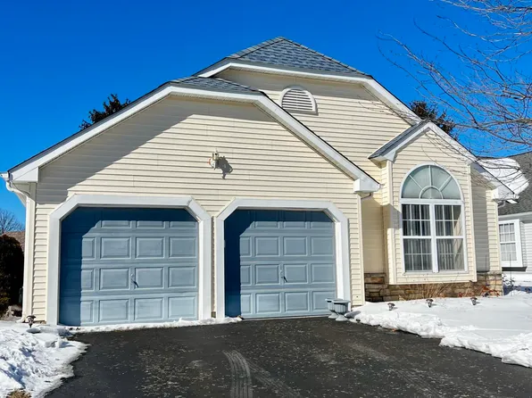 2692 Rockport Lane, Toms River, NJ 08755