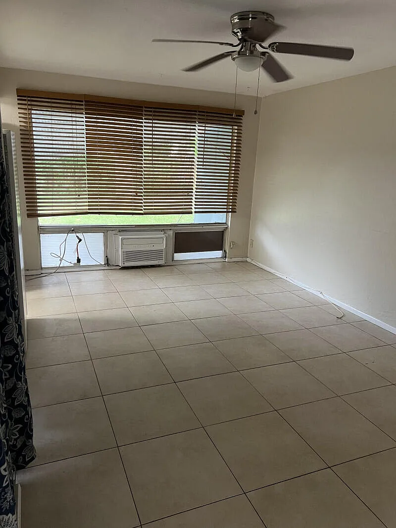 2 bed, 1.0 bath, 800 sqft, $2,290 — Photo 2