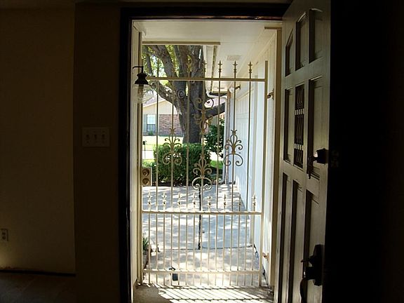 2nd image of 16830 Grampin Dr
