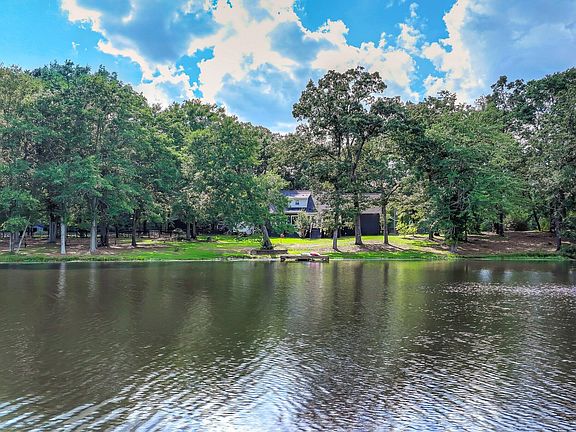 4th image of 162 Boyd Pond Rd