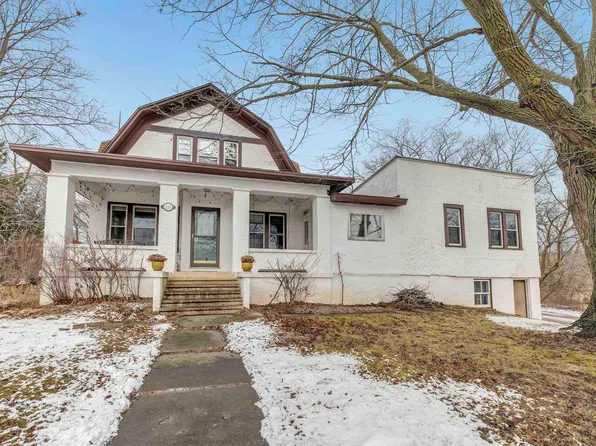 211 Main St, Casco, WI 54205