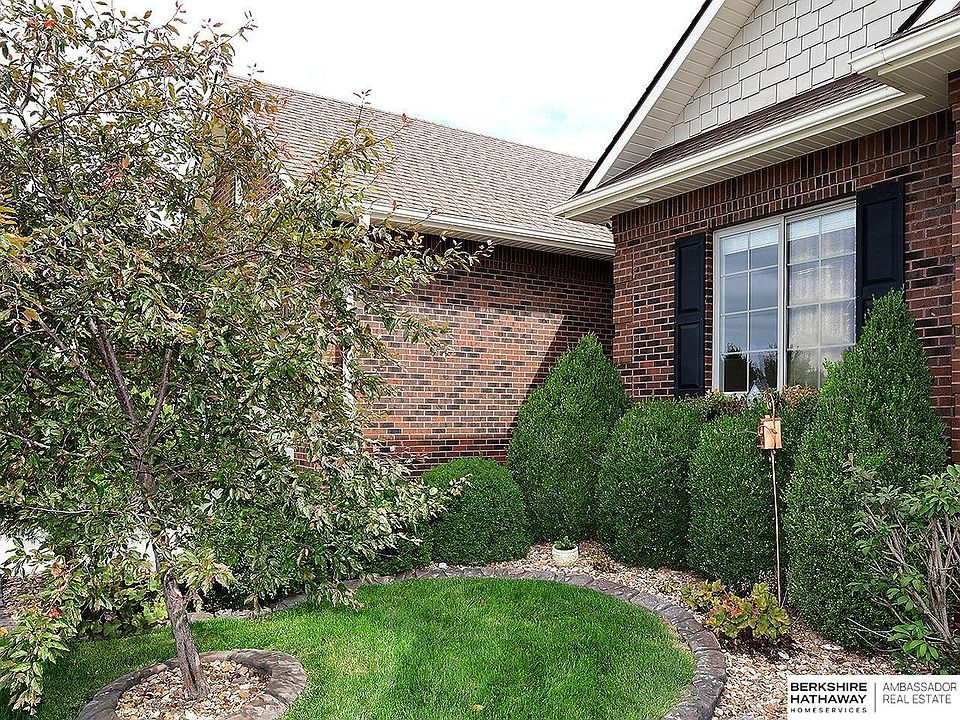 1st image of 6540 Ashbrook Dr