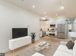 429 20th St NE #1, Washington, DC 20002