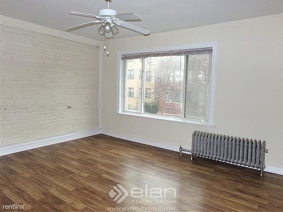 5th image of 6916 N Lakewood Ave APT 202