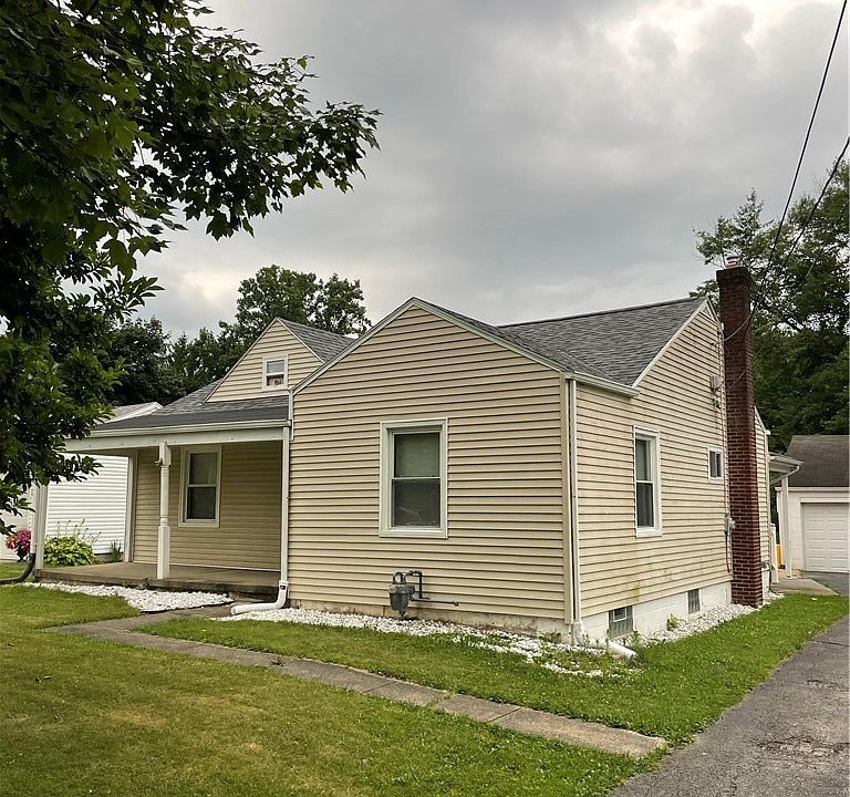 1st image of 62 Edwards Ave