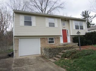 3904 Riveroaks Cir, Louisville, KY
