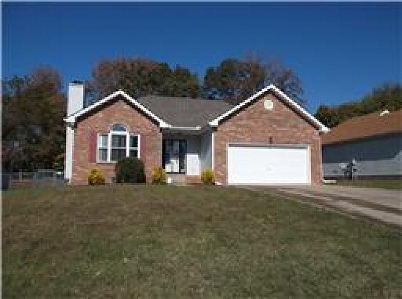 1st image of 425 Cyprus Ct