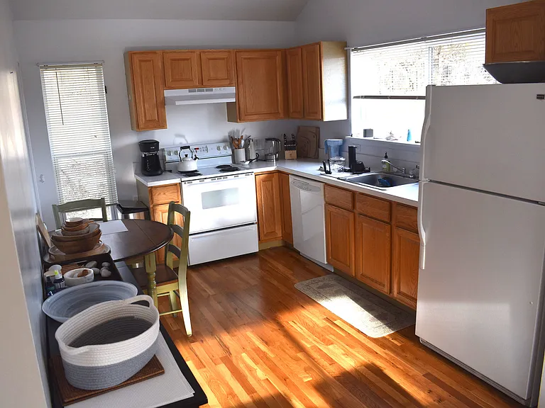 51 Seaview Ave — Photo 16