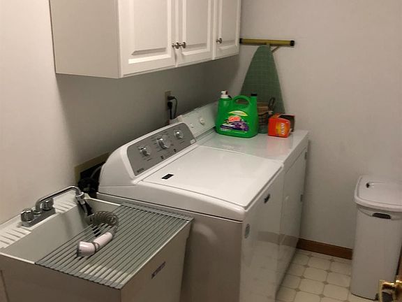 5th image of 11419 W 95th Pl