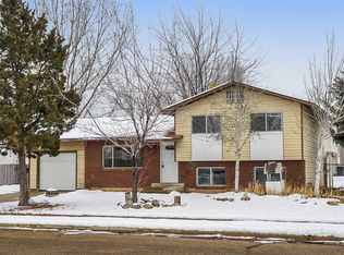 956 N 1175 W, Clinton, UT 84015