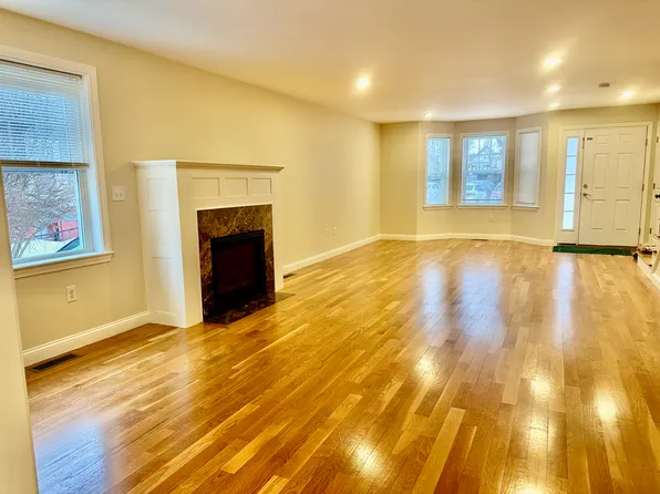 183-185 Summer St #1, Watertown, MA 02472