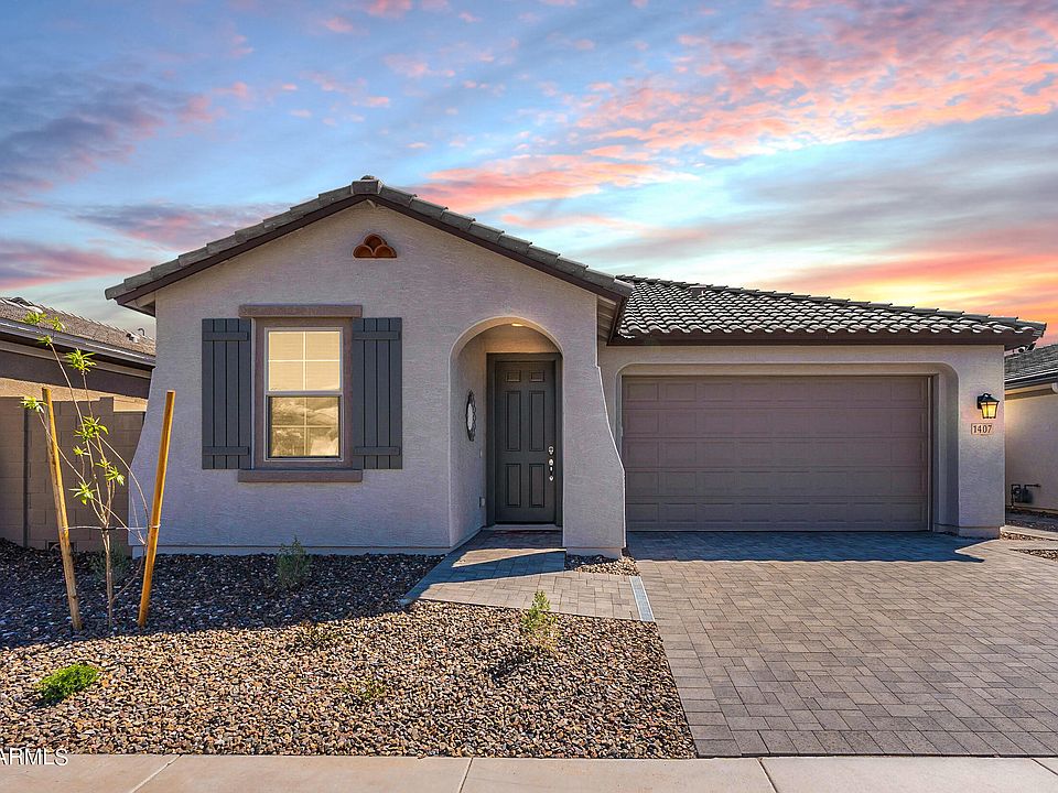 1st image of 1407 W MACAW Drive