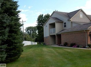 6142 Century Ct #4, Utica, MI 48316