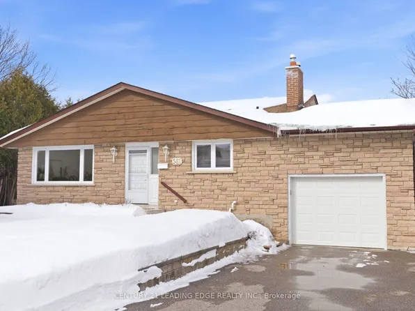 581 Arnhem Dr, Oshawa, ON L1G 2J7