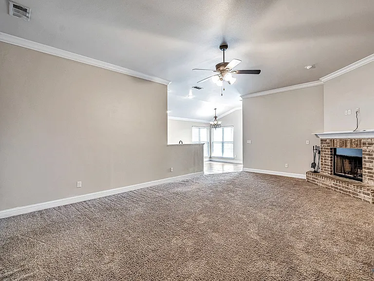 423 O'Rourke St — Photo 27