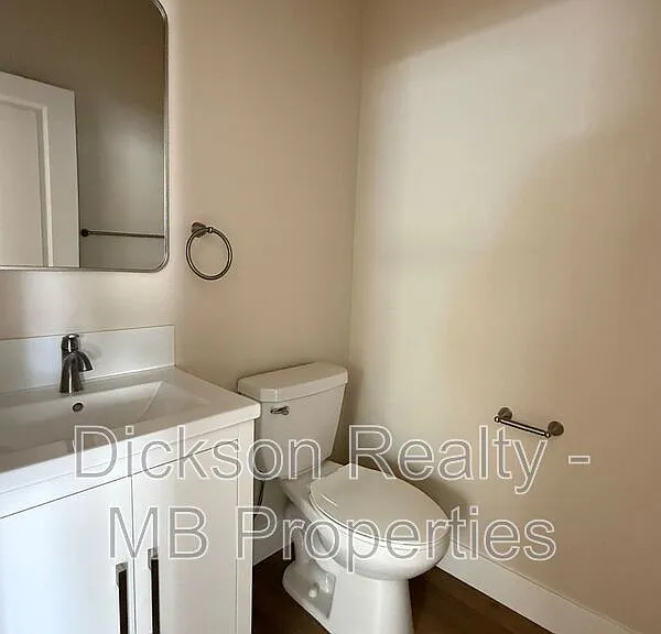 267 Cheney St #1 — Photo 13