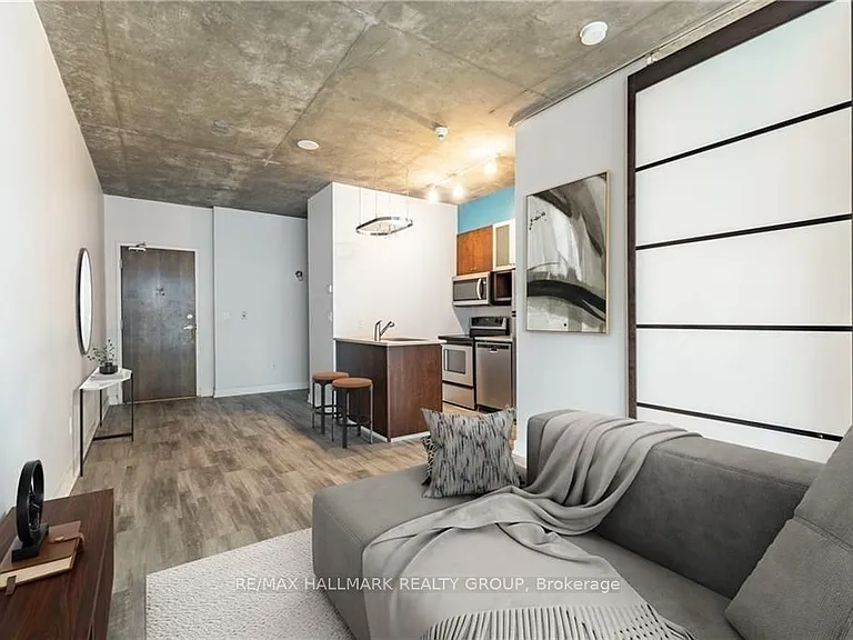 179 George St #1105 — Photo 6