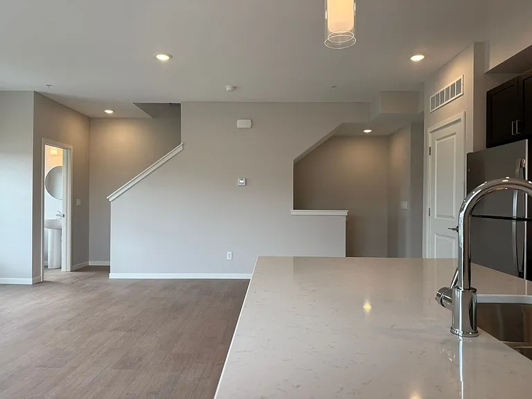 141 Clark Dr SW #2 — Photo 9