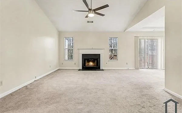 3 bed, 1900 sqft, $2,000 — Photo 4