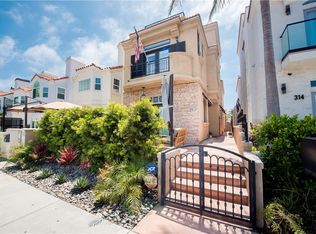 316 6th St, Huntington Beach, CA 92648