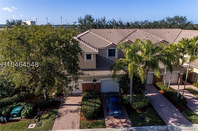 1st image of 4240 Vineyard Cir