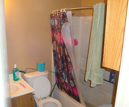 5th image of 925 Lee Hall St