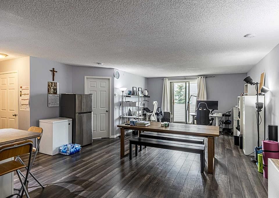 1st image of 9 S Country Village Bay NE #407