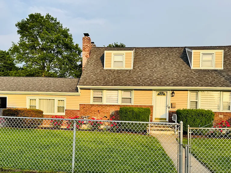 Arlene Dr — Photo 1