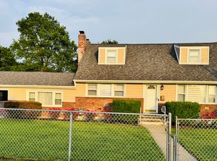 318 Arlene Dr, East Meadow, NY 11554
