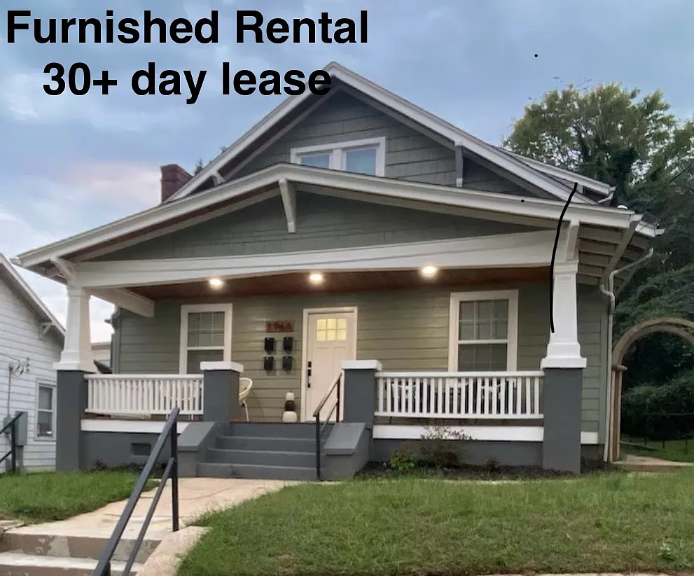 1966 Hinshaw Ave — Photo 2