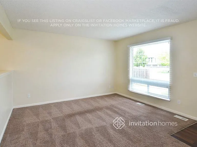 1530 S Salida Way — Photo 4