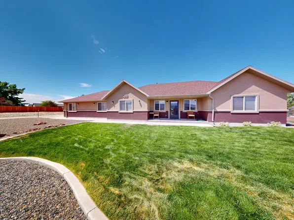 749 Devon Dr, Spring Creek, NV 89815