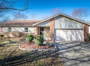 5807 S Tulip Ln, Battlefield, MO 65619