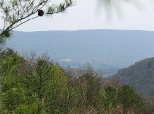 302 No Name Dr, Dunlap, TN 37327