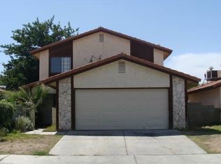 1725 Yellow Rose St, Las Vegas, NV 89108