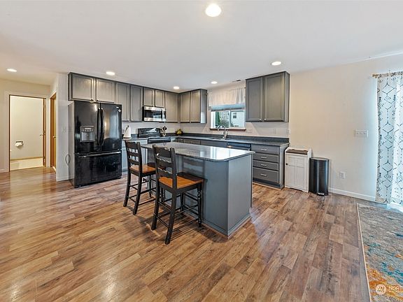 5th image of 9415 185th Street Ct E