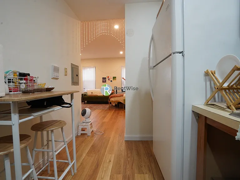 550 Massachusetts Ave #2 — Photo 8