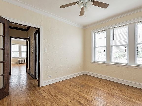 3rd image of 3249 Kenilworth Ave APT 2N