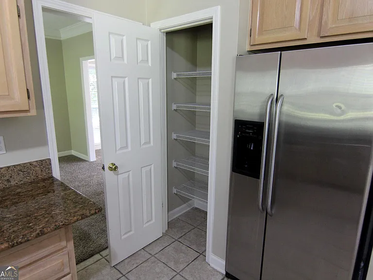 104 Inverrary Ct — Photo 7