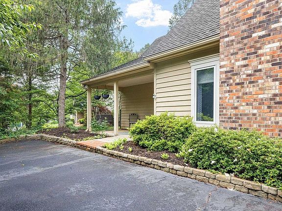 2nd image of 149 Mill Creek Dr